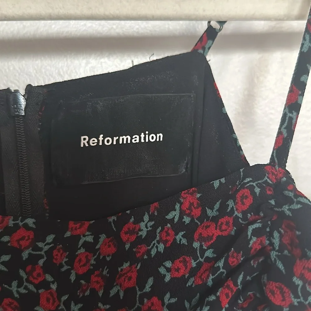 Reformation Wyatt Dress - Picture 7 of 7